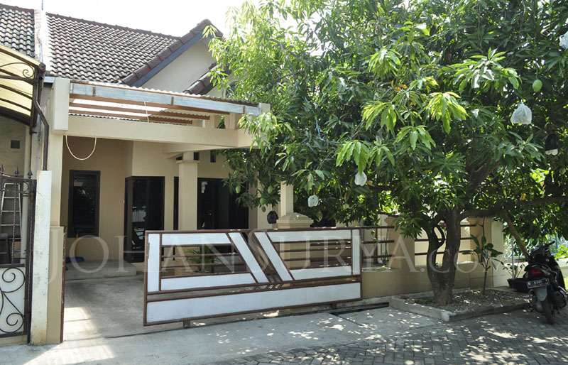 Dikontrakkan Rumah Tinggal di Perumahan Semarang Indah