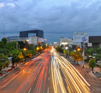 Jalan Pemuda - Crowne Plaza Semarang